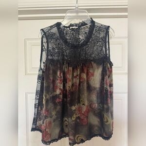 POL Black and Floral Lace Blouse